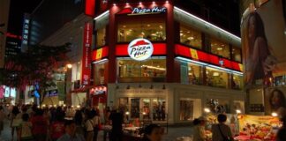 Pizza Hut plans to open over 200 outlets in India by 2022