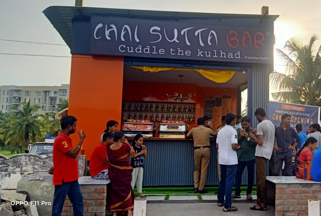 1st tym in cuttack - Chai sutta bar|| price, test, location full review  🥰🤗 @ChaiSuttaBar #cuttack - YouTube