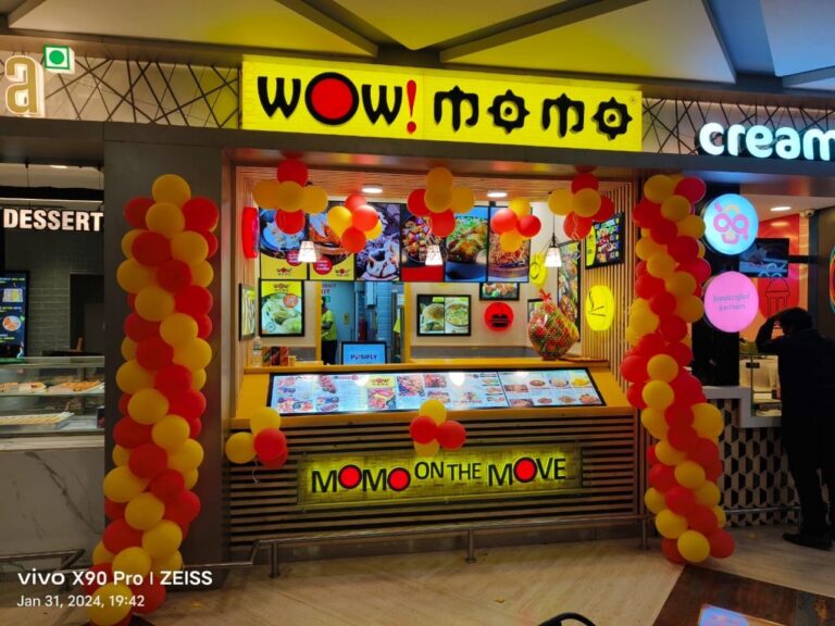 Wow! Momo opens at Hyderabad International Airport