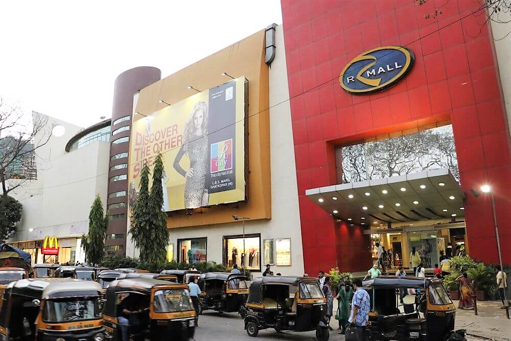 R Mall Mulund