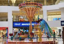 Amanora Mall welcomes guests with new restaurants, festive decor